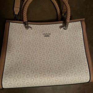 Guess Purse NWOT